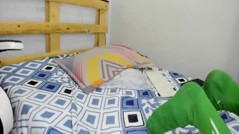 Snapshot of sebastian_0422 chatting on 01.19.25 sebastian 0422 online show from 01.19.25