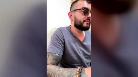 Snapshot of sebastian_ferreira chatting on 02.25.26 sebastian_ferreira online show from 02.25.26
