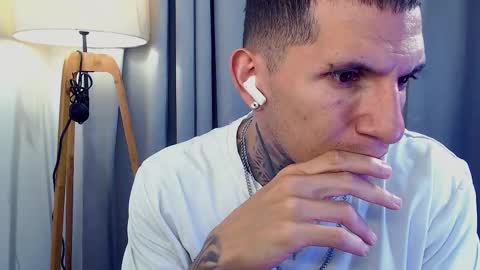 Sebastian online show from 10.10.25