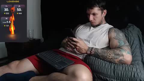 Snapshot of sebastian_muss chatting on 02.08.26 Sebastian online show from 02.08.26