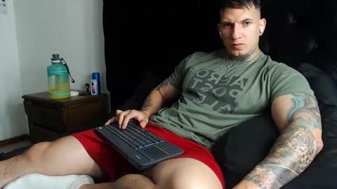 Snapshot of sebastian_muss chatting on 03.02.26 Sebastian online show from 03.02.26