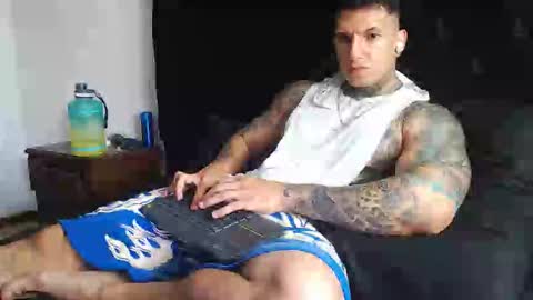 Snapshot of sebastian_muss chatting on 03.04.26 Sebastian online show from 03.04.26