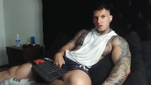 Snapshot of sebastian_muss chatting on 03.14.26 Sebastian online show from 03.14.26