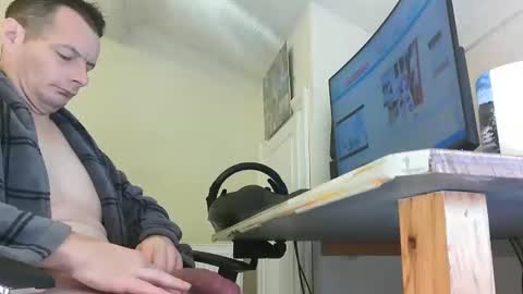 Snapshot of sebastianspalding450 chatting on 11.17.25 sebastianspalding450 online show from 11.17.25