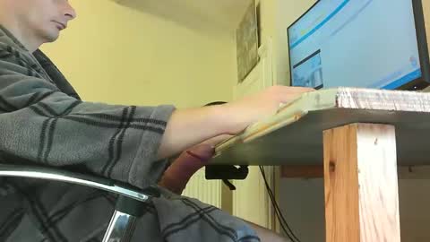 Snapshot of sebastianspalding450 chatting on 12.14.25 sebastianspalding450 online show from 12.14.25