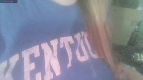 Snapshot of secret18slaveanon chatting on 12.06.24 Sunny online show from 12.06.24