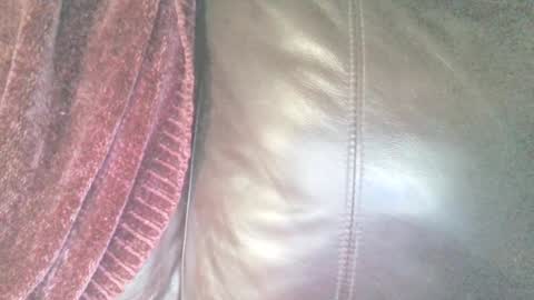 Snapshot of secret18slaveanon chatting on 02.05.25 Sunny online show from 02.05.25