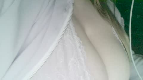 Snapshot of secret18slaveanon chatting on 02.07.25 Sunny online show from 02.07.25