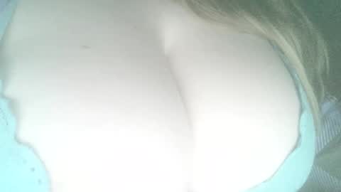 Snapshot of secret18slaveanon chatting on 03.07.25 Sunny online show from 03.07.25