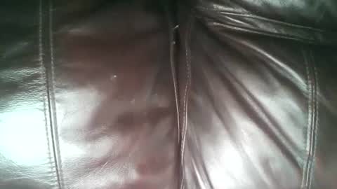 Snapshot of secret18slaveanon chatting on 09.09.25 Sunny online show from 09.09.25