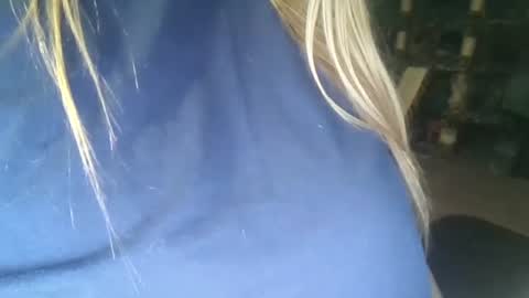 Snapshot of secret18slaveanon chatting on 09.11.25 Sunny online show from 09.11.25