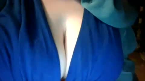 Snapshot of secret18slaveanon chatting on 10.03.25 Sunny online show from 10.03.25