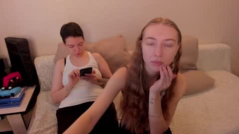 Snapshot of secret_dreams_ chatting on 02.13.25 Amanda and pair in a real life we love each other but can play with you online show from 02.13.25