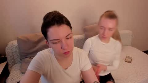 Snapshot of secret_dreams_ chatting on 02.23.25 Amanda and pair in a real life we love each other but can play with you online show from 02.23.25