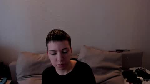 Snapshot of secret_dreams_ chatting on 09.14.25 Amanda and pair in a real life we love each other but can play with you online show from 09.14.25