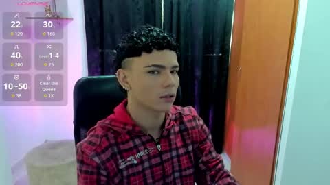 Snapshot of secret_justin chatting on 12.14.25 JUSTIN online show from 12.14.25