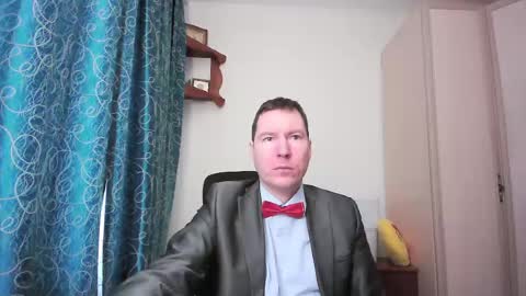 Snapshot of secret_lover_xxx chatting on 02.13.25 Secret lover XXX online show from 02.13.25