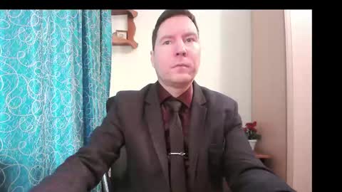 Snapshot of secret_lover_xxx chatting on 10.31.25 Secret lover XXX online show from 10.31.25