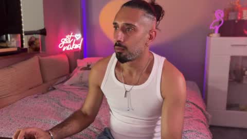 Secret Lovers online show from 06.12.26