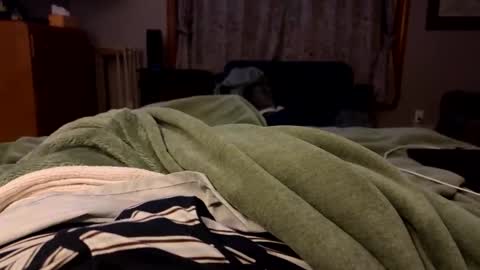 Snapshot of secretagent17 chatting on 04.14.26 secretagent17 online show from 04.14.26