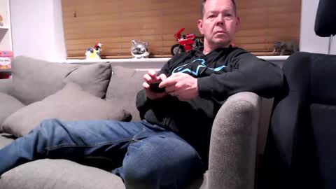 Snapshot of secretfun69uk chatting on 01.26.25 BJ online show from 01.26.25