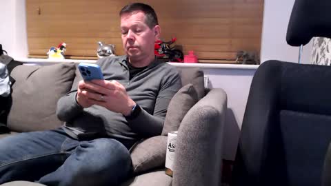 Snapshot of secretfun69uk chatting on 02.01.25 BJ online show from 02.01.25