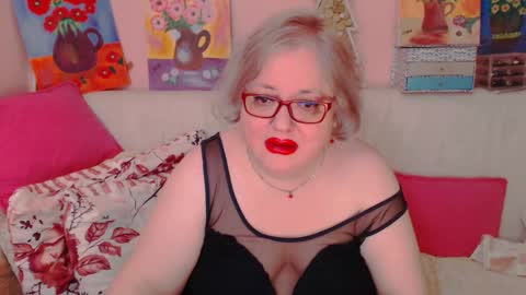Snapshot of secretloverbbw chatting on 03.16.26 Alice online show from 03.16.26