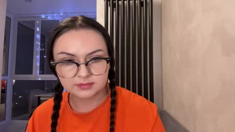 Annette  online show from 05.29.26