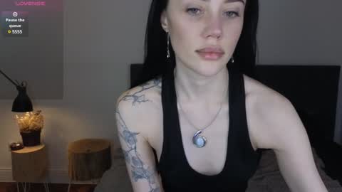 Sara online show from 12.17.24