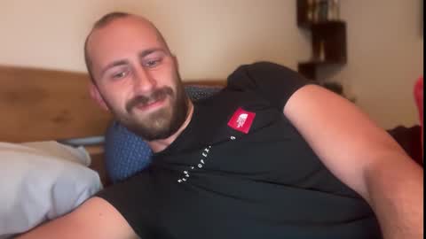 Snapshot of seducemepleae chatting on 11.03.25 seducemepleae online show from 11.03.25