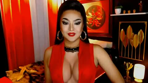 Snapshot of seducinglinda chatting on 07.07.26 seducinglinda online show from 07.07.26
