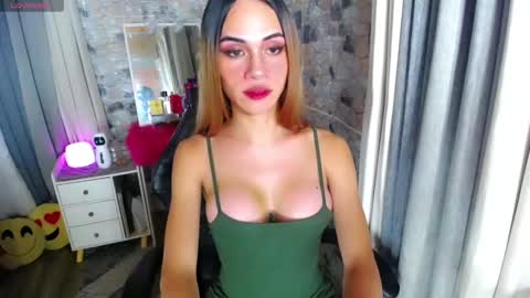 Snapshot of seduction_of_medusaxx chatting on 01.29.25 Medusa online show from 01.29.25