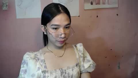 Snapshot of seductive_abia chatting on 12.21.25 JUST CALL ME ABIA online show from 12.21.25