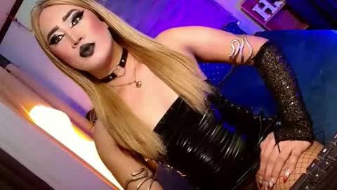 SCARLETTE  online show from 04.19.26