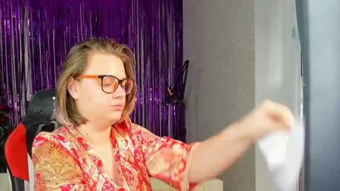 seductive_she_wolf online show from 01.26.25