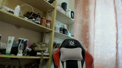 Snapshot of seductive_she_wolf chatting on 05.16.26 seductive_she_wolf online show from 05.16.26