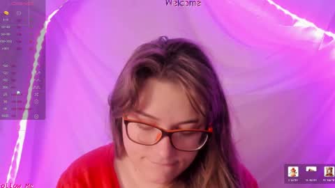 Snapshot of seductive_she_wolf chatting on 06.07.26 seductive_she_wolf online show from 06.07.26