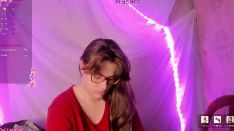 Snapshot of seductive_she_wolf chatting on 06.11.26 seductive_she_wolf online show from 06.11.26