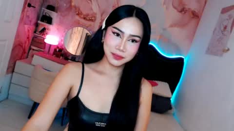 Vanessa online show from 07.10.26