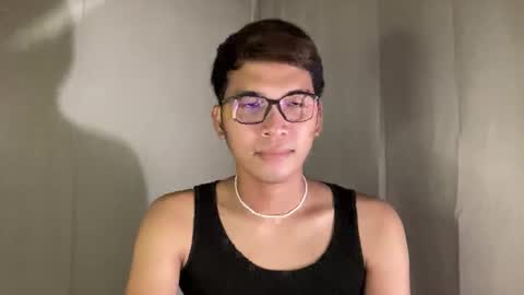 Snapshot of seductive_william chatting on 09.11.25 William online show from 09.11.25