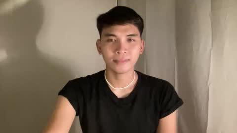 Snapshot of seductive_william chatting on 09.23.25 William online show from 09.23.25