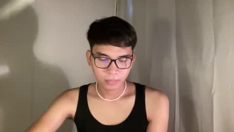 Snapshot of seductive_william chatting on 09.30.25 William online show from 09.30.25