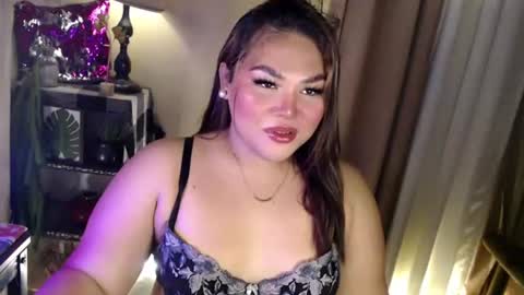 Its me Jazzi online show from 06.25.26