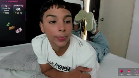 seductivo online show from 10.06.25