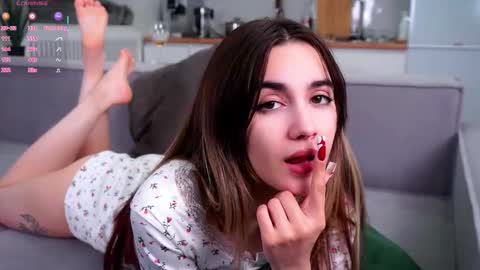 Snapshot of seeeyoubaby chatting on 11.24.25 Slavia online show from 11.24.25