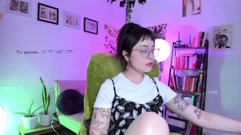 Snapshot of segismunda chatting on 06.26.26 Luciana online show from 06.26.26