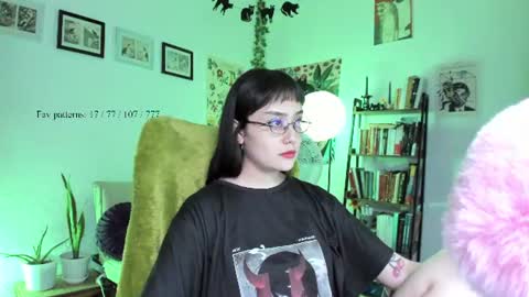 Snapshot of segismunda chatting on 06.27.26 Luciana online show from 06.27.26