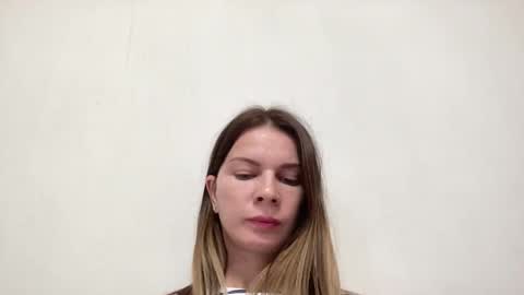 selamiyaa online show from 03.30.26