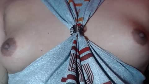 Snapshot of selda_ chatting on 02.18.25 Selda online show from 02.18.25