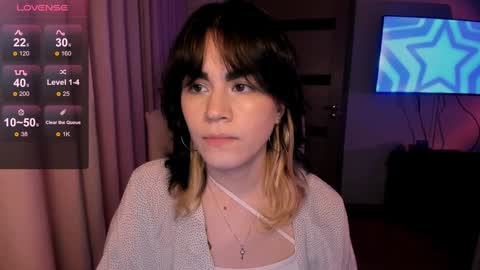 Snapshot of selectrra chatting on 01.13.25 selectrra online show from 01.13.25